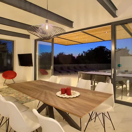 Casa Bela *